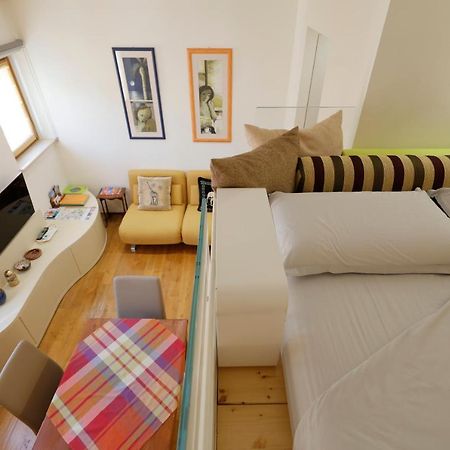 Siena Uptown - Sabrina'S Cozy Apartment エクステリア 写真