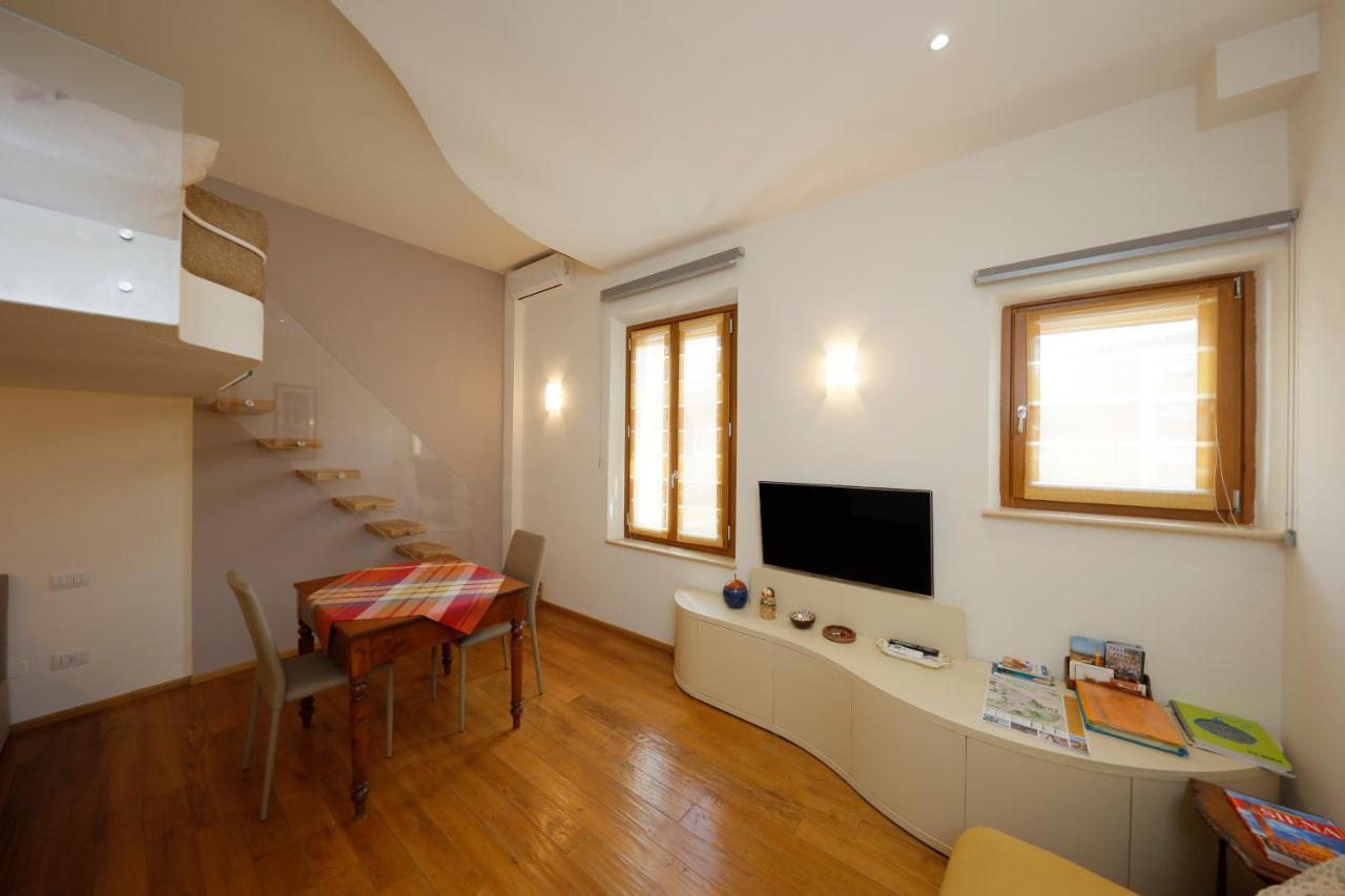 Siena Uptown - Sabrina'S Cozy Apartment エクステリア 写真