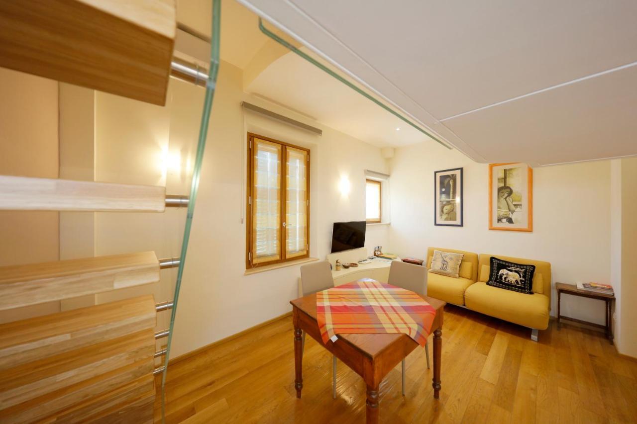 Siena Uptown - Sabrina'S Cozy Apartment エクステリア 写真