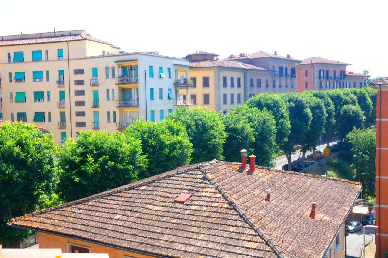 Siena Uptown - Sabrina'S Cozy Apartment エクステリア 写真