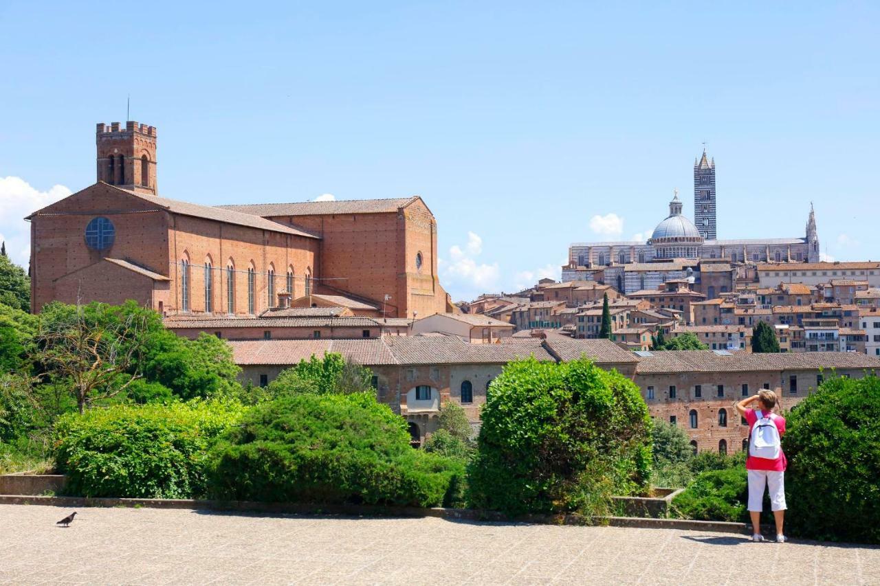 Siena Uptown - Sabrina'S Cozy Apartment エクステリア 写真